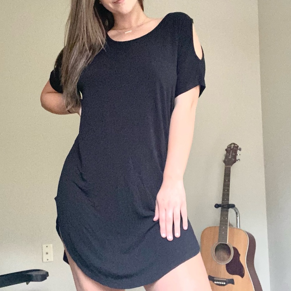Black Open Sleeve Dress